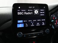 Ford Fiesta TITANIUM 38