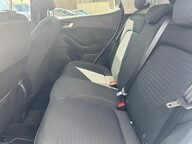 Ford Fiesta TITANIUM 11