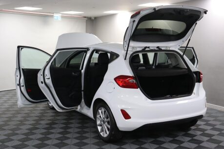 Ford Fiesta TITANIUM 21