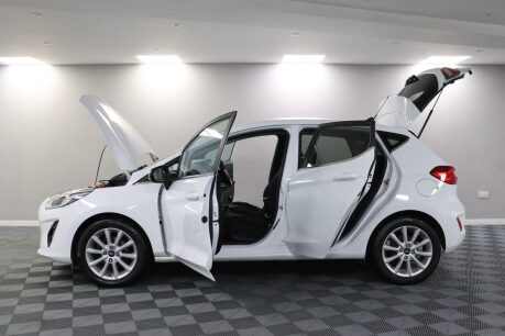 Ford Fiesta TITANIUM 5
