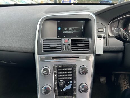 Volvo XC60 D4 SE NAV AWD 16