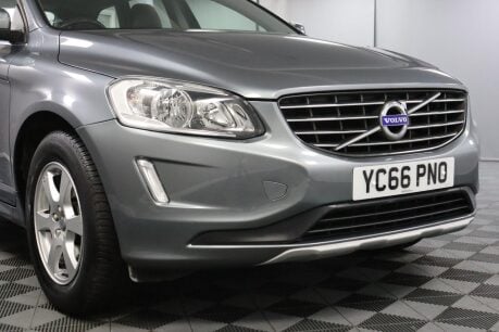 Volvo XC60 D4 SE NAV AWD 25