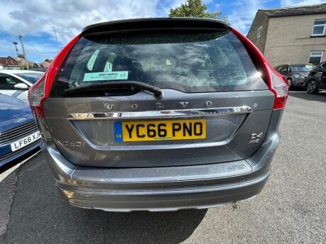 Volvo XC60 D4 SE NAV AWD 7