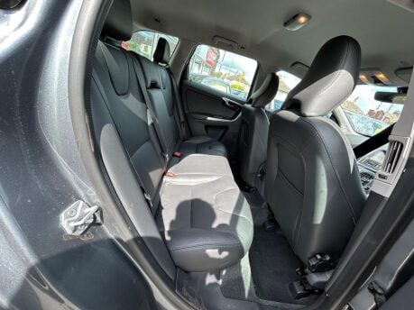 Volvo XC60 D4 SE NAV AWD 32