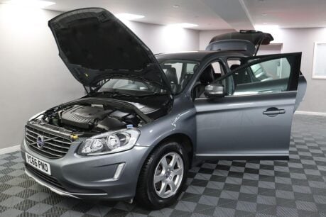 Volvo XC60 D4 SE NAV AWD 17