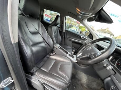 Volvo XC60 D4 SE NAV AWD 10