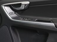 Volvo XC60 D4 SE NAV AWD 37