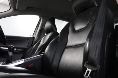 Volvo XC60 D4 SE NAV AWD 36