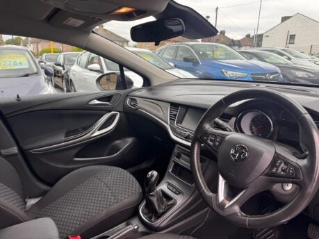 Vauxhall Astra BUSINESS EDITION NAV 11