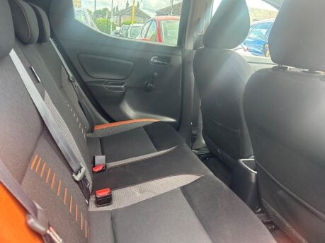 Nissan MICRA IG-T TEKNA 10