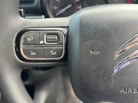 Citroen C3 PURETECH FEEL 13