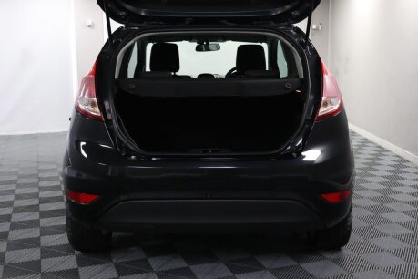 Ford Fiesta ZETEC 15