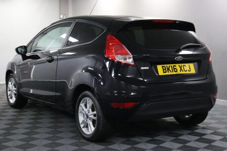 Ford Fiesta ZETEC 11