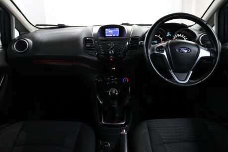 Ford Fiesta ZETEC 39