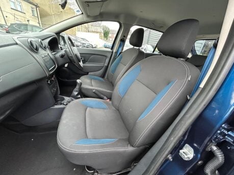 Dacia Sandero LAUREATE PRIME TCE 15