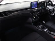 Ford Focus TITANIUM 34