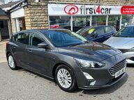 Ford Focus TITANIUM 7