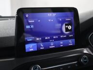 Ford Focus TITANIUM 38