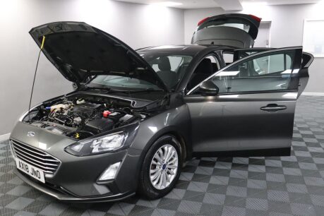Ford Focus TITANIUM 16
