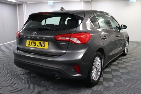 Ford Focus TITANIUM 12