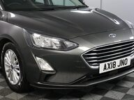 Ford Focus TITANIUM 26
