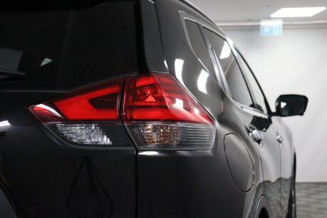 Nissan X-Trail DCI N-CONNECTA XTRONIC 23