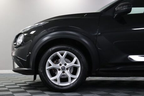 Nissan Juke DIG-T N-CONNECTA 27