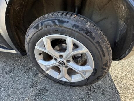 Nissan Juke DIG-T N-CONNECTA 16