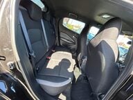 Nissan Juke DIG-T N-CONNECTA 12