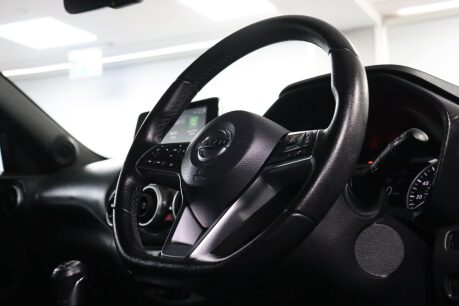 Nissan Juke DIG-T N-CONNECTA 12