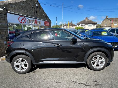 Nissan Juke DIG-T N-CONNECTA 8