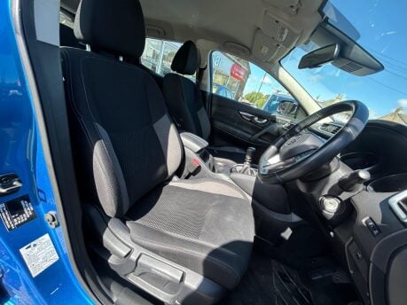 Nissan Qashqai DIG-T ACENTA PREMIUM 10