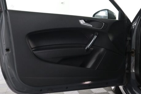 Audi A1 TFSI S LINE 42