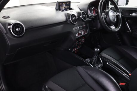 Audi A1 TFSI S LINE 34