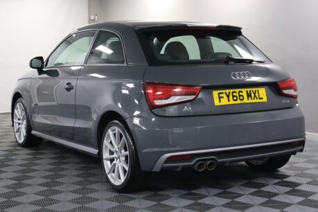 Audi A1 TFSI S LINE 10