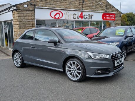 Audi A1 TFSI S LINE 6
