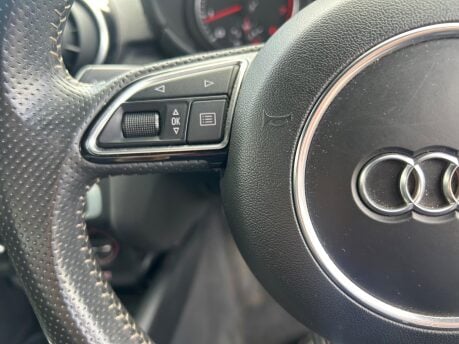 Audi A1 TFSI S LINE 13