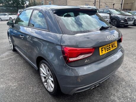 Audi A1 TFSI S LINE 6
