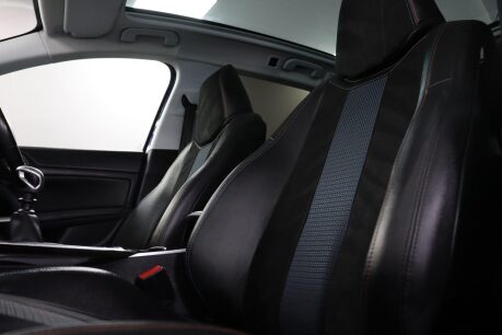 Peugeot 308 1.2 PureTech Tech Edition Euro 6 (s/s) 5dr 40