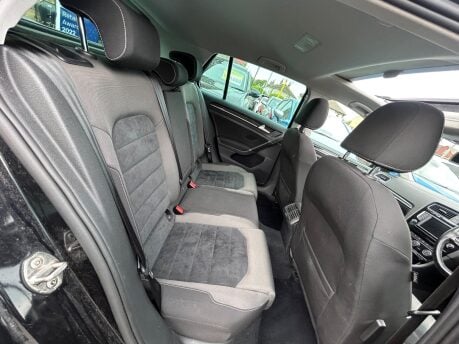 Volkswagen Golf GT EDITION TSI ACT BMT DSG 12