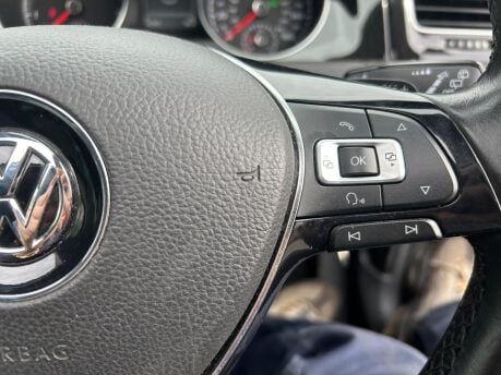 Volkswagen Golf GT EDITION TSI ACT BMT DSG 14
