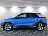 Audi Q2 TFSI SPORT 18