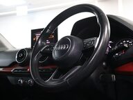Audi Q2 TFSI SPORT 12