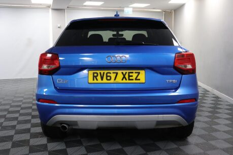 Audi Q2 TFSI SPORT 8