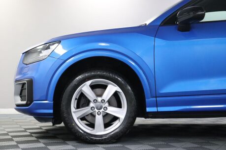 Audi Q2 TFSI SPORT 27
