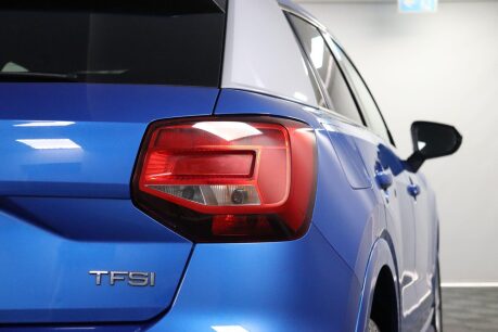 Audi Q2 TFSI SPORT 23