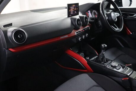 Audi Q2 TFSI SPORT 34