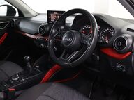 Audi Q2 TFSI SPORT 4