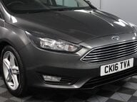 Ford Focus ZETEC 26