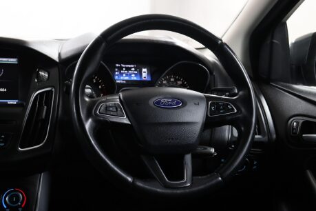 Ford Focus ZETEC 40